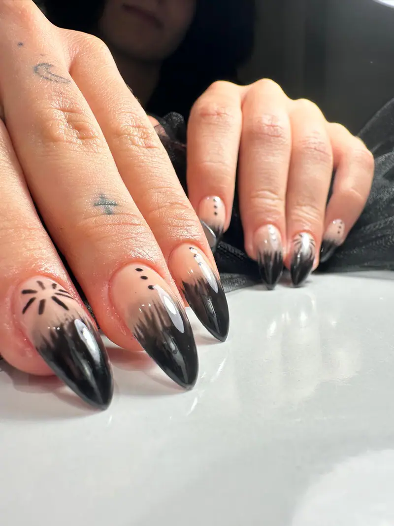 Avlu Arts nail art çalışması 10
