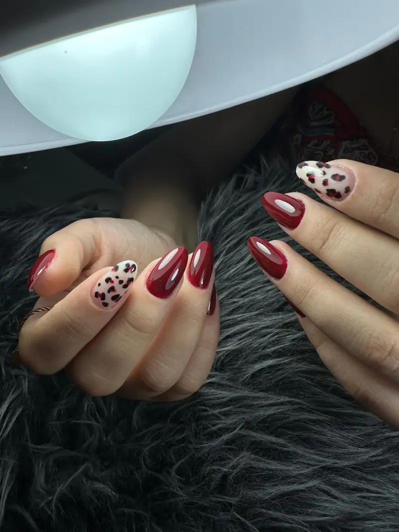 Avlu Arts nail art çalışması 50