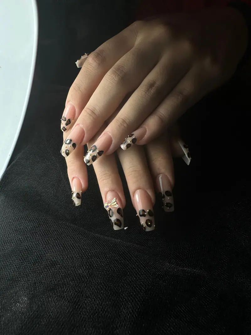 Avlu Arts nail art çalışması 56